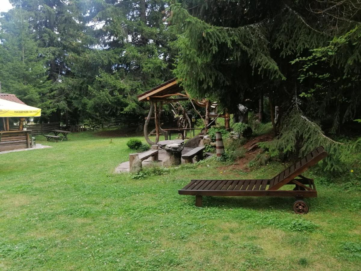 "Моето Любимо Място", Смолянски Езера - "My Favorite Place", Smolyan Lakes Luaran gambar