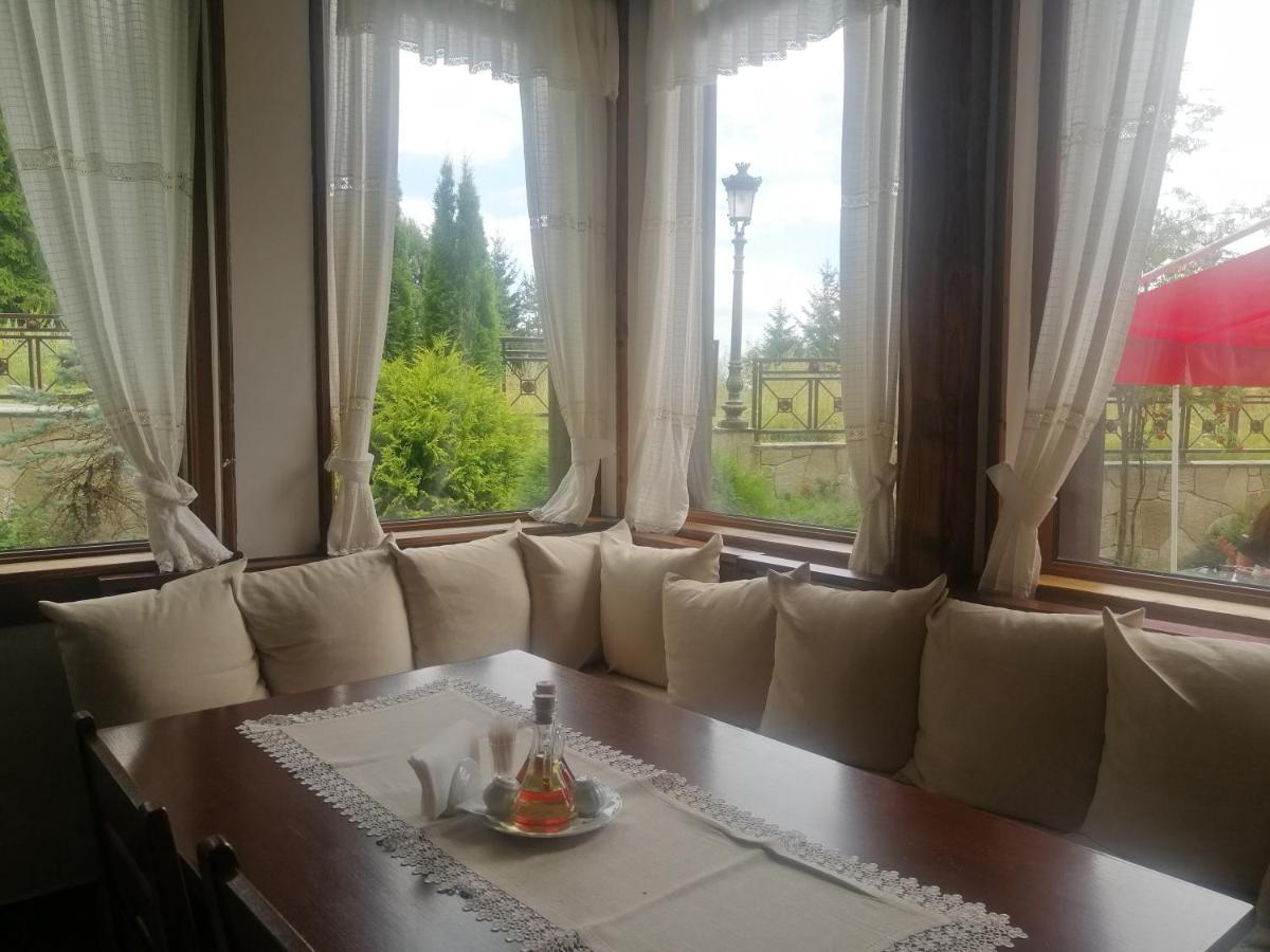 "Моето Любимо Място", Смолянски Езера - "My Favorite Place", Smolyan Lakes Luaran gambar