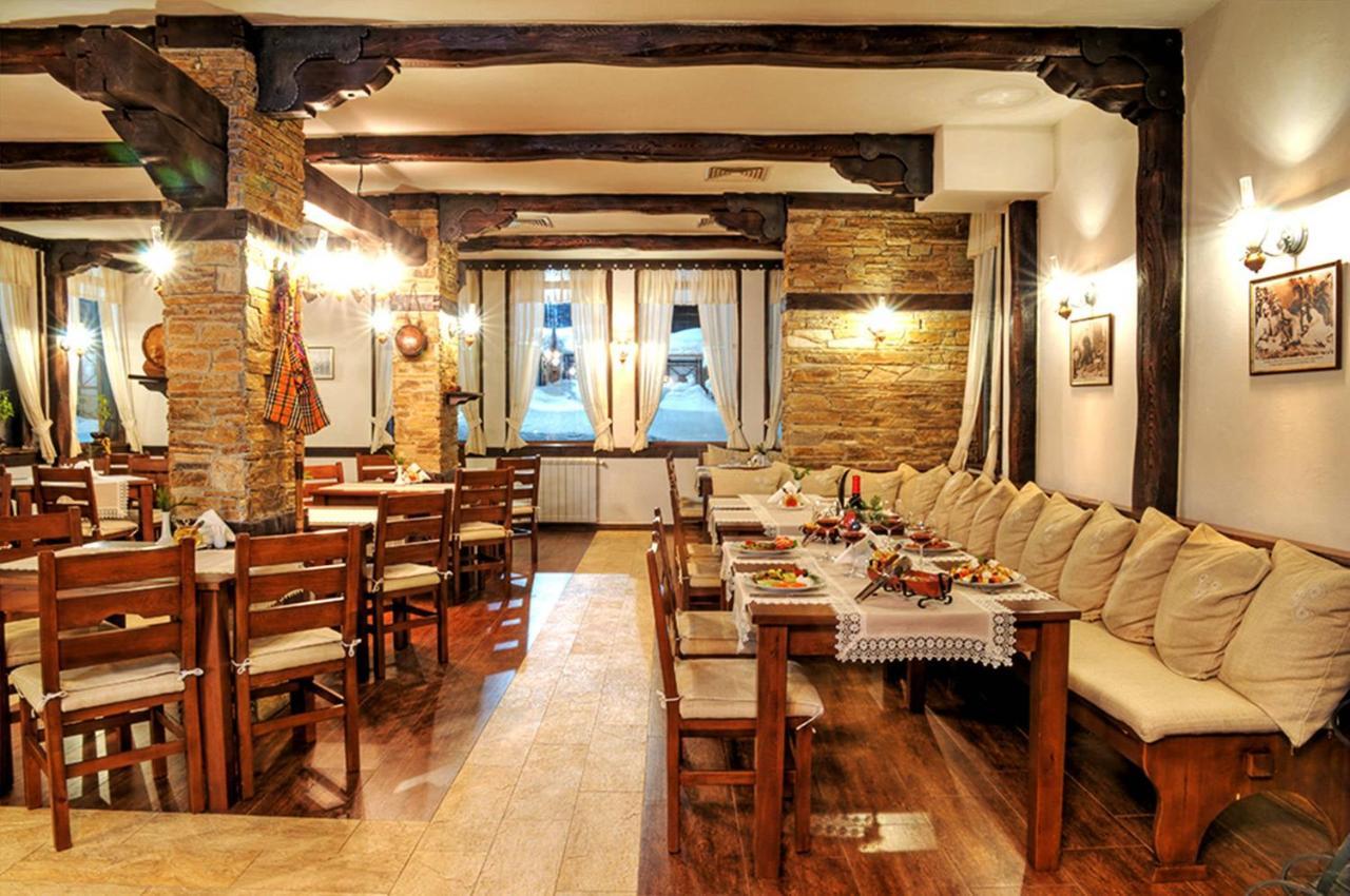 "Моето Любимо Място", Смолянски Езера - "My Favorite Place", Smolyan Lakes Luaran gambar