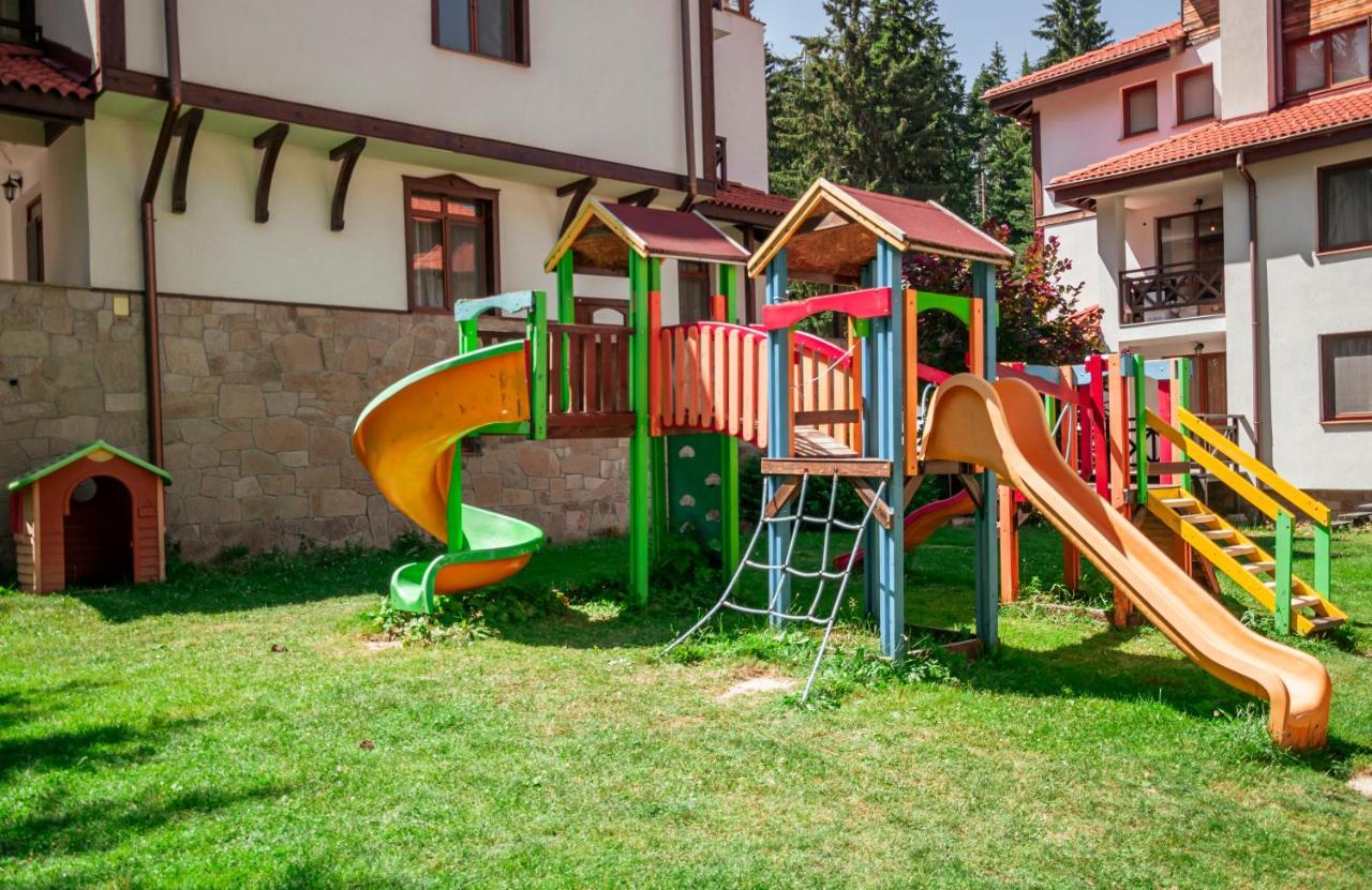 "Моето Любимо Място", Смолянски Езера - "My Favorite Place", Smolyan Lakes Luaran gambar
