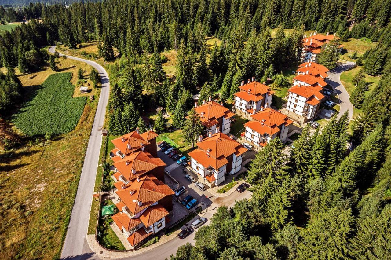 "Моето Любимо Място", Смолянски Езера - "My Favorite Place", Smolyan Lakes Luaran gambar